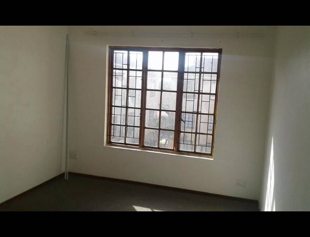 1 BEDROOM PROPERTY TO RENT IN MEER EN SEE